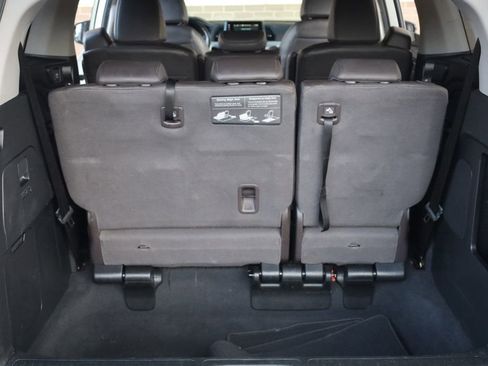 Used 2018 Honda Odyssey Elite image 11
