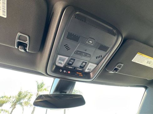 Used 2023 Cadillac XT5 Premium Luxury image 15