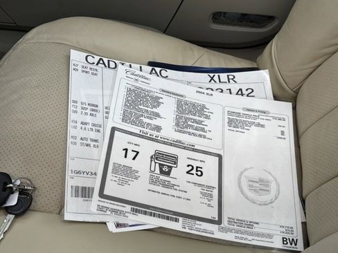 Used 2004 Cadillac XLR image 30