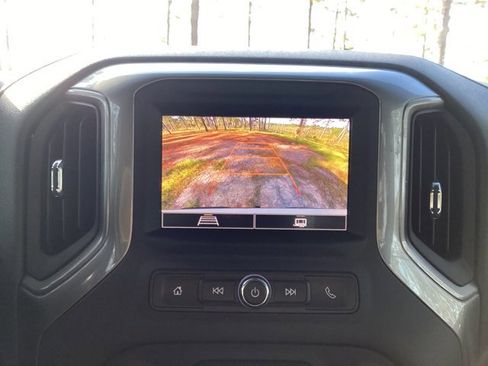 Used 2024 Chevrolet Silverado 1500 Custom Trail Boss w/ LPO, Dark Essentials Package image 27