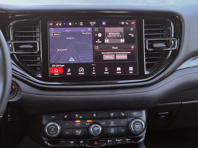 Used 2023 Dodge Durango R/T AWD/4WD image 17