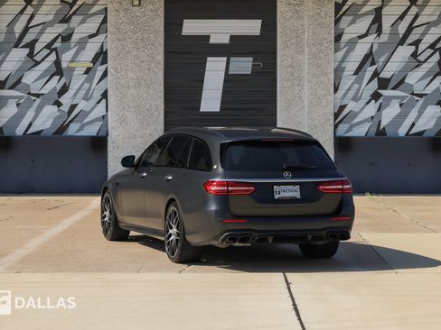 Used 2023 Mercedes-Benz E 63 AMG S image 11