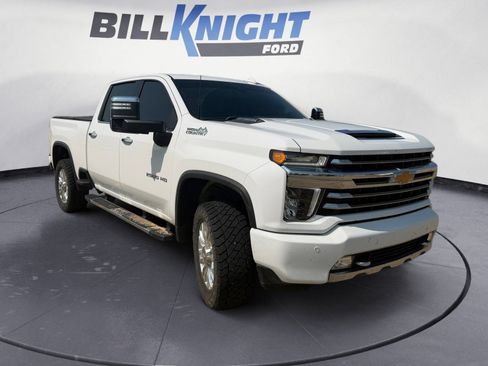 Used 2021 Chevrolet Silverado 2500 High Country w/ Safety Package II AWD/4WD image 7