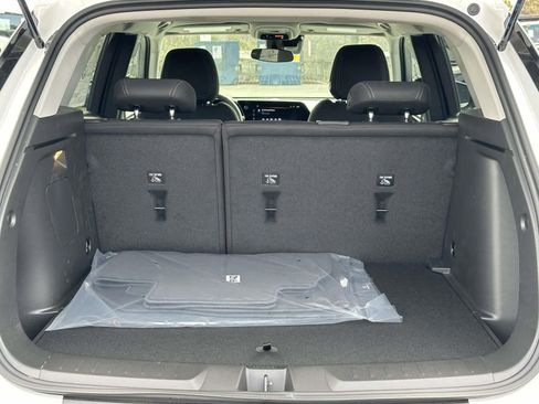New 2026 Chevrolet TrailBlazer LT w/ LT Cold Weather Package FWD image 23