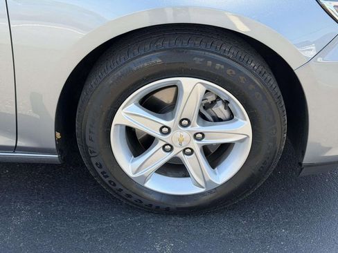 Used 2023 Chevrolet Malibu LS FWD image 9