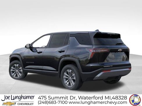 New 2026 Chevrolet Equinox LT w/ Convenience Package II AWD/4WD image 3