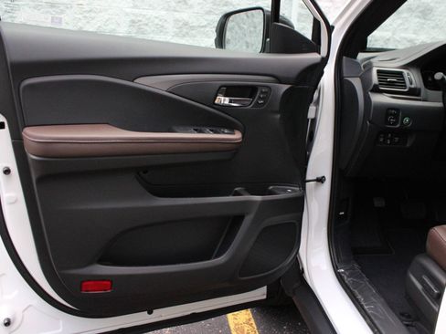 New 2026 Honda Ridgeline RTL image 13