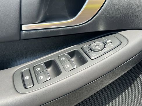 Certified 2023 Hyundai Sonata SEL image 18