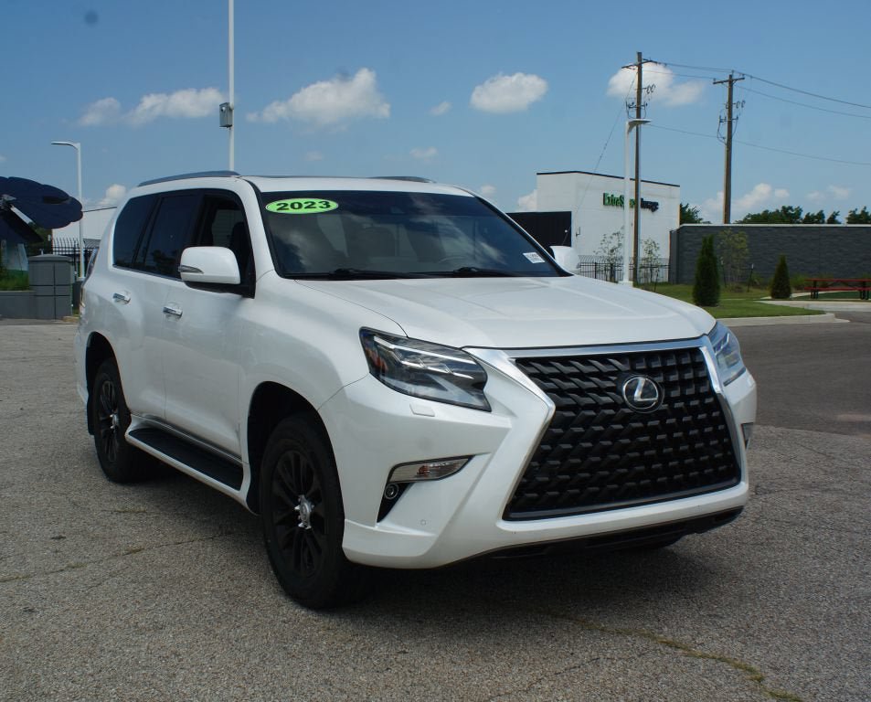 Used 2023 Lexus GX 460 Premium w/ Premium Package AWD/4WD image 2