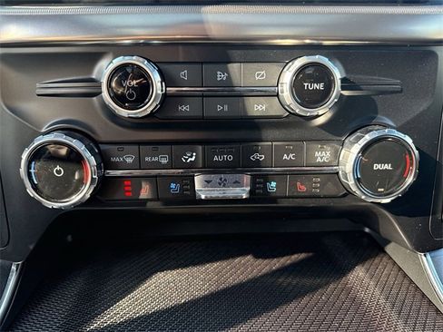 Used 2023 Ford F150 Raptor w/ Raptor Carbon Fiber Package image 19