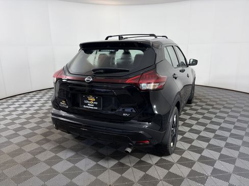 Used 2023 Nissan Kicks SV w/ Interior Electronics Package image 10