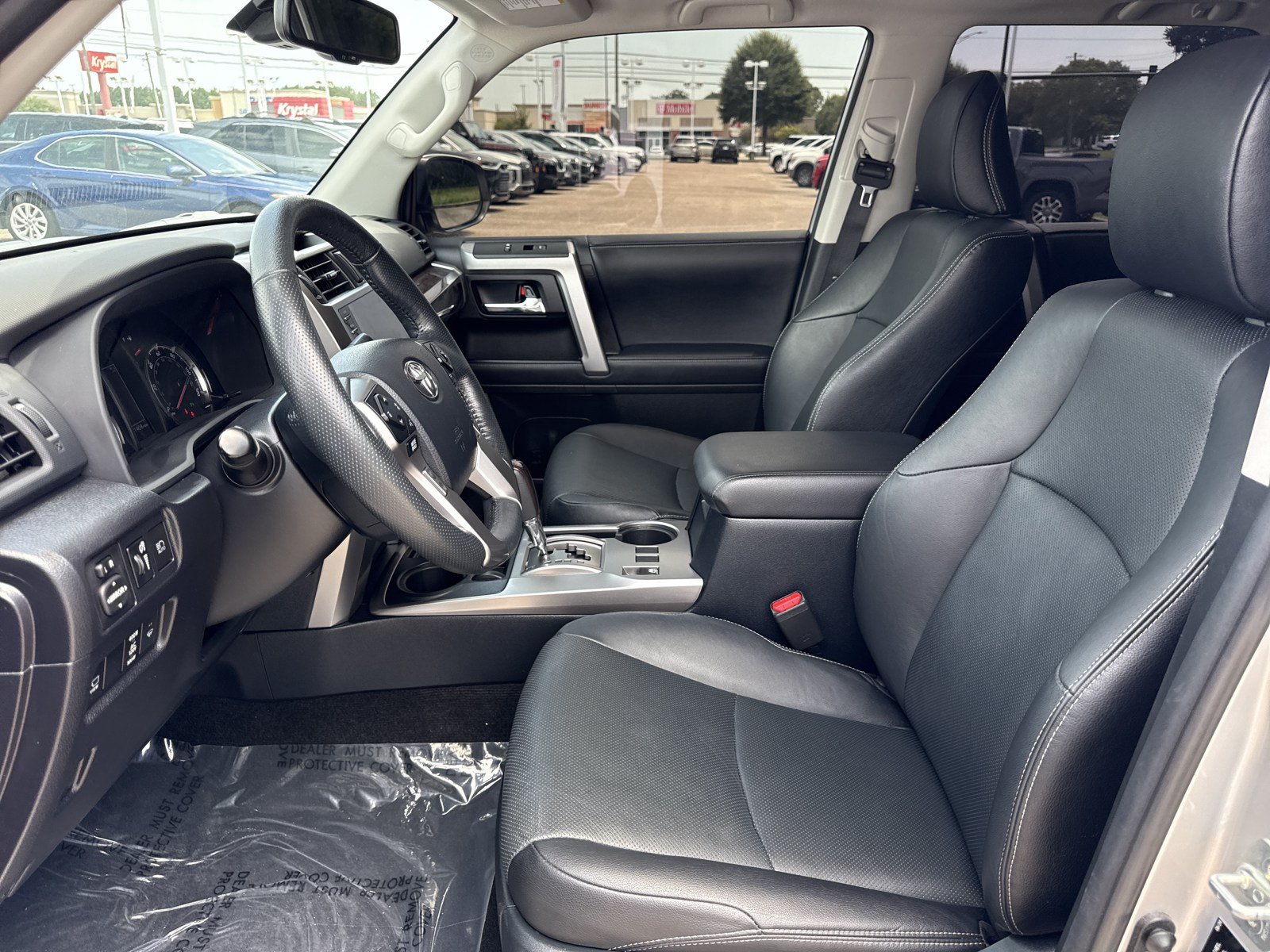 Used 2024 Toyota 4Runner Limited RWD image 11