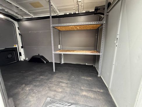 Used 2019 Ford Transit 250 148 Medium Roof RWD image 25