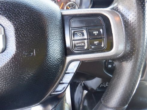 Used 2021 RAM 2500 Tradesman w/ Chrome Appearance Group AWD/4WD image 12
