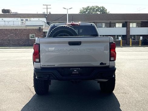 Used 2026 Chevrolet Colorado ZR2 w/ ZR2 Bison Edition AWD/4WD image 7