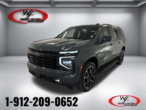 New 2026 Chevrolet Suburban RST w/ Comfort Package AWD/4WD image 1
