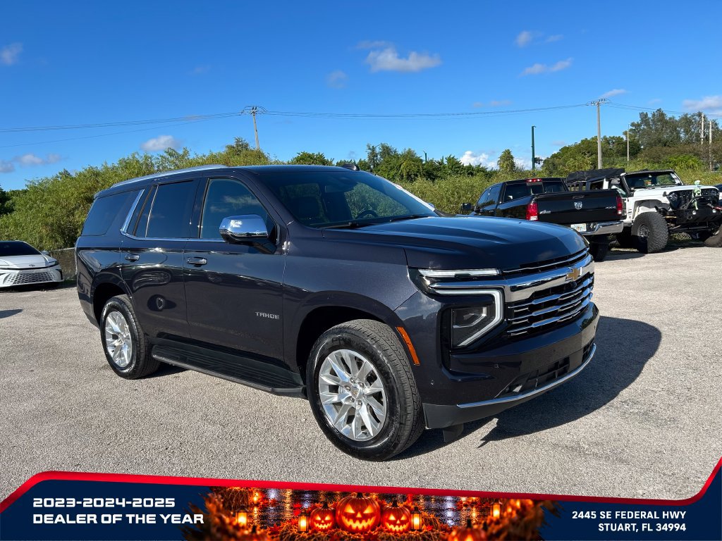 Used 2025 Chevrolet Tahoe Premier AWD/4WD image 2