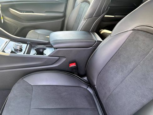 New 2025 Jeep Grand Cherokee L Altitude image 12