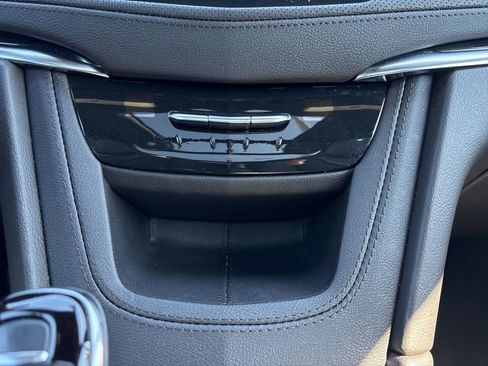 Used 2022 Cadillac XT5 Premium Luxury FWD image 24