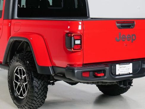 Used 2025 Jeep Gladiator Rubicon w/ Convenience Group image 29