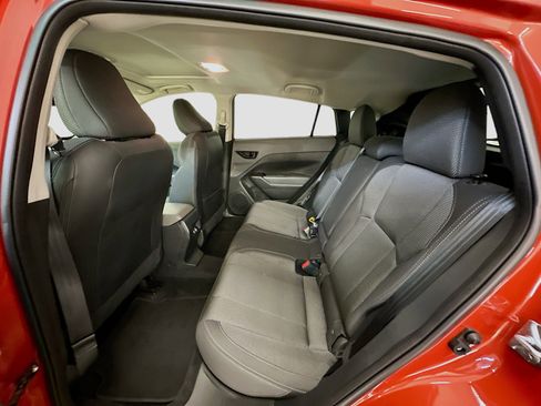 Used 2024 Subaru Crosstrek 2.0i Premium image 29