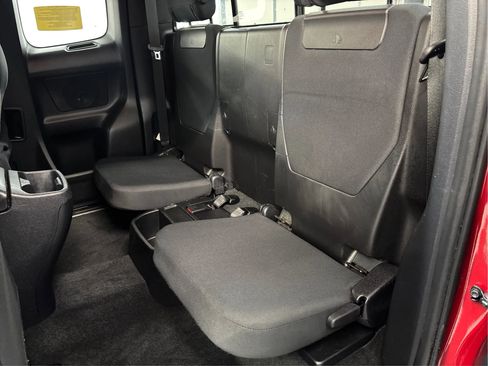 Used 2020 Toyota Tacoma TRD Off-Road image 14