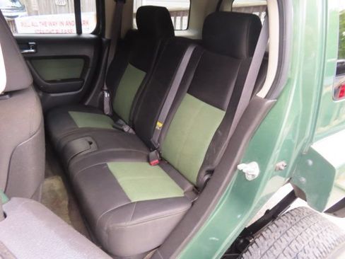 Used 2006 HUMMER H3 AWD/4WD image 12