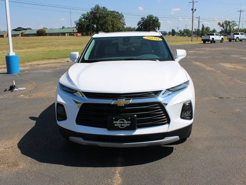 Used 2020 Chevrolet Blazer LT w/ Sound & Technology Package FWD image 3