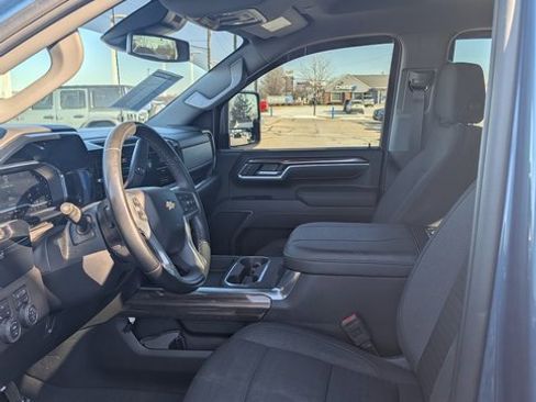 Used 2025 Chevrolet Silverado 3500 LT w/ Safety Package image 10