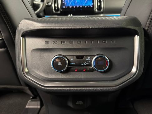 New 2027 Ford Expedition Max Platinum w/ Stealth Appearance Package AWD/4WD image 38