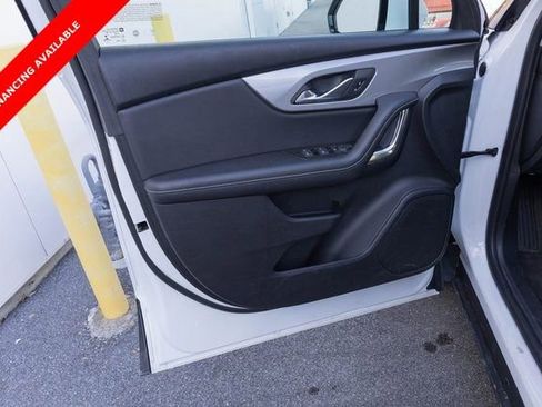 Used 2023 Chevrolet Blazer LT image 12