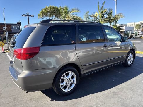 Used 2005 Toyota Sienna image 6