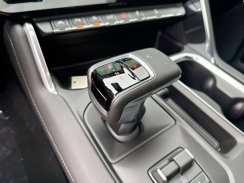 New 2026 GMC Sierra 1500 Denali AWD/4WD image 16