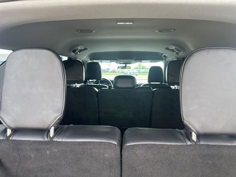 Used 2023 Ford Explorer XLT w/ Equipment Group 202A image 22