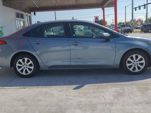 Used 2020 Toyota Corolla LE FWD image 7