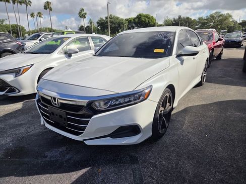 Used 2022 Honda Accord LX image 3