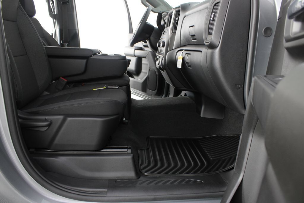 New 2026 Chevrolet Silverado 2500 Custom w/ Custom Convenience Package AWD/4WD image 19