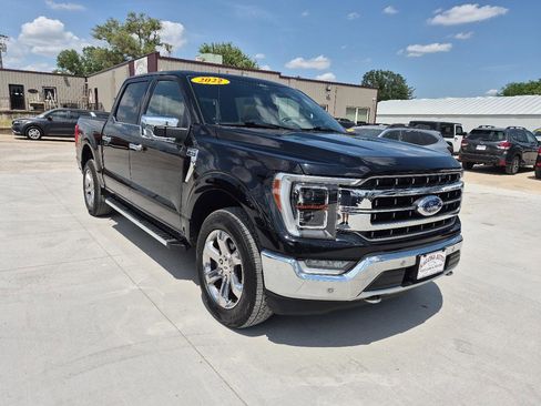 Used 2022 Ford F150 Lariat w/ Equipment Group 502A High AWD/4WD image 4