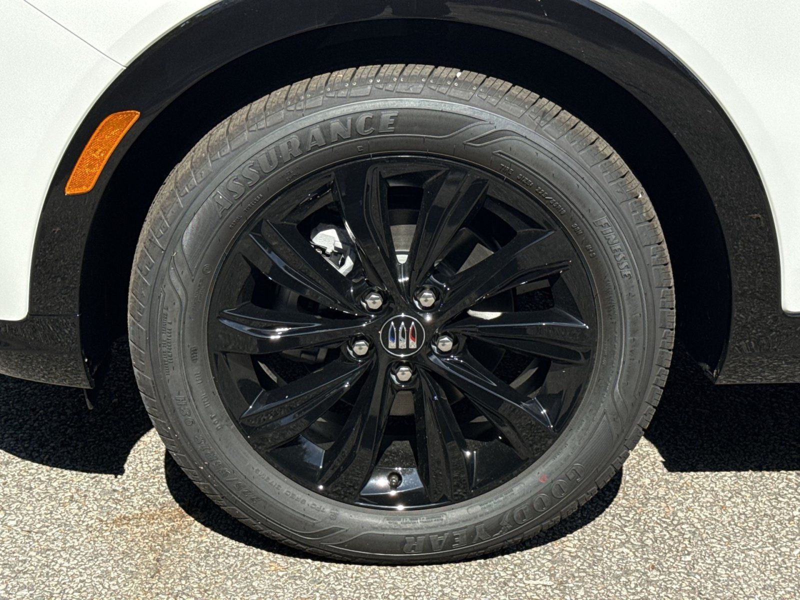 New 2026 Buick Envista Sport Touring w/ Convenience I Package FWD image 12