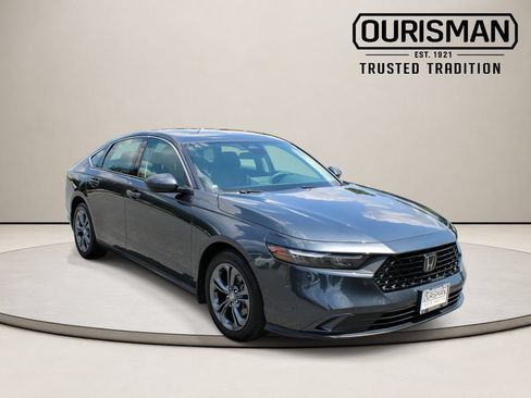 Used 2023 Honda Accord EX image 1