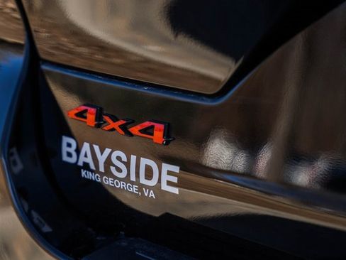 Used 2025 Jeep Grand Cherokee Altitude image 8