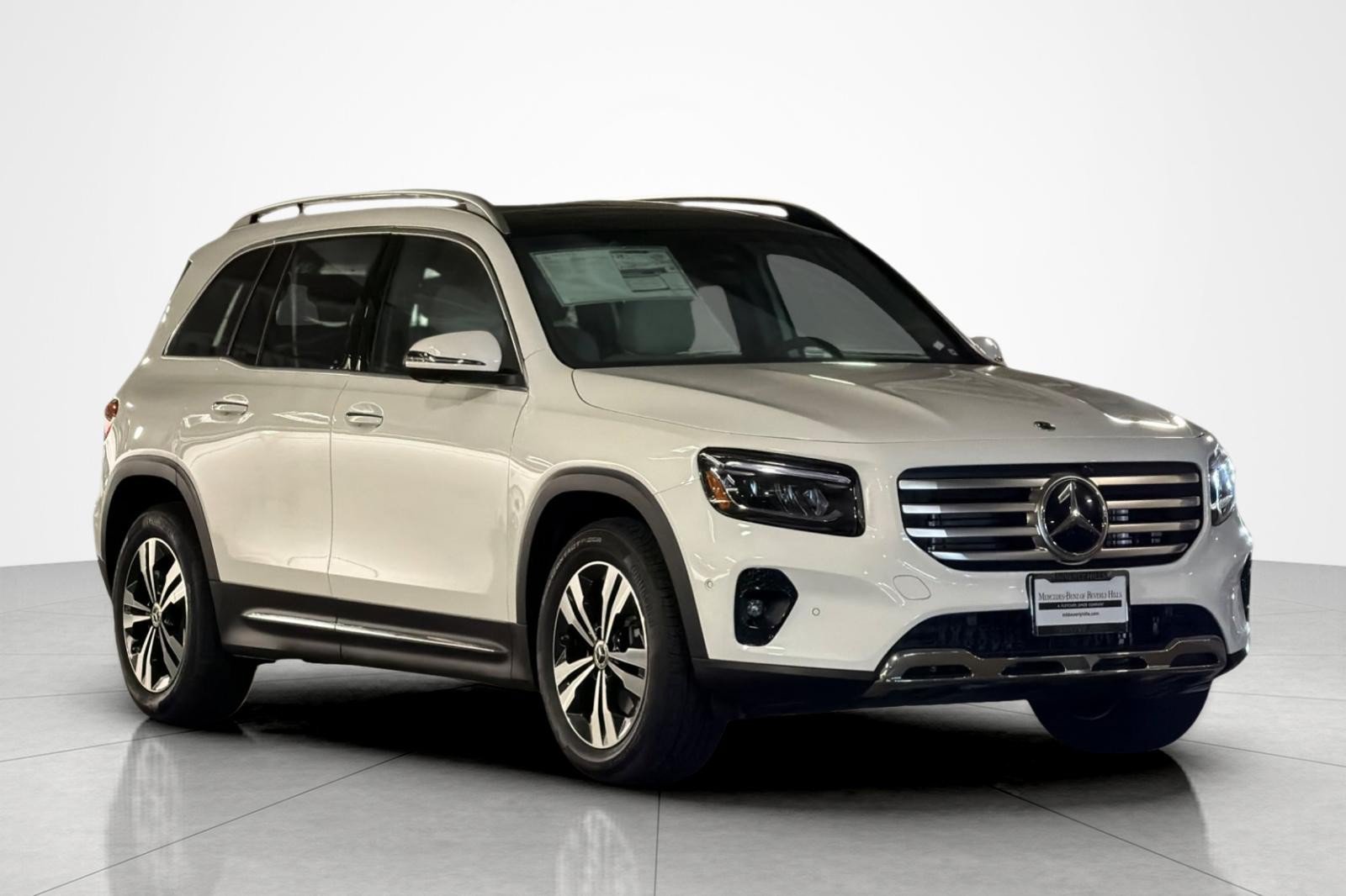 New 2026 Mercedes-Benz GLB 250 image 7
