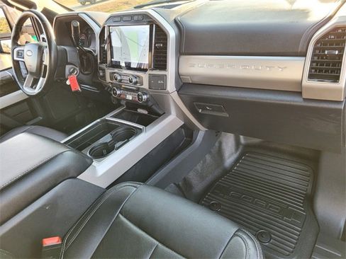 Used 2022 Ford F250 Lariat w/ Lariat Value Package image 17