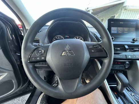 Used 2024 Mitsubishi Eclipse Cross LE AWD/4WD image 15