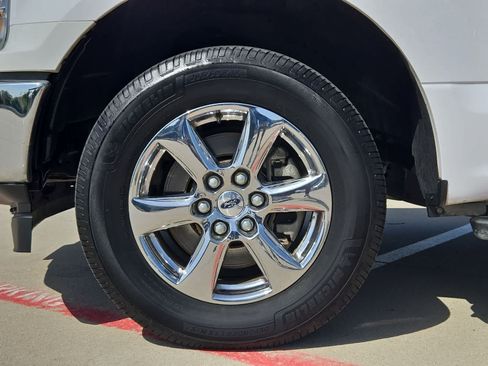 Used 2018 Ford F150 XLT w/ Equipment Group 302A Luxury RWD image 13