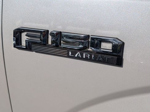 Used 2016 Ford F150 Lariat w/ Equipment Group 502A Luxury image 17