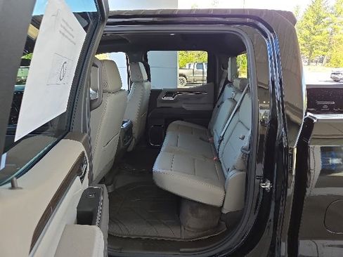 New 2026 Chevrolet Silverado 1500 LT w/ Safety Package AWD/4WD image 28