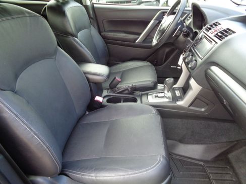 Used 2014 Subaru Forester 2.0XT Touring w/ Popular Package #2 image 31