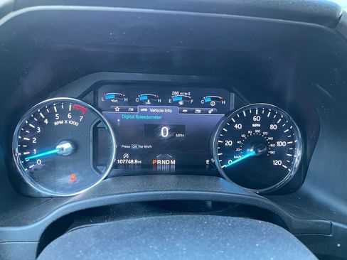 Used 2019 Ford Expedition XLT w/ Equipment Group 202A image 10