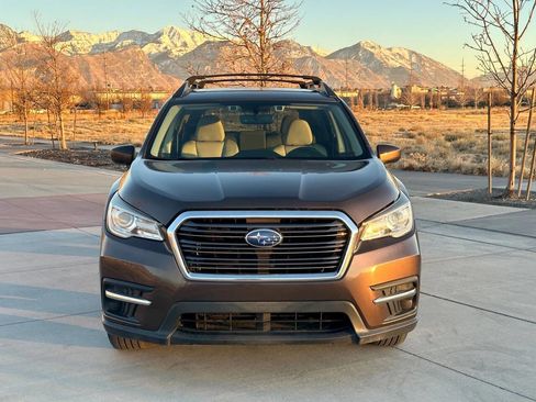 Used 2021 Subaru Ascent Premium w/ Convenience Package AWD/4WD image 2